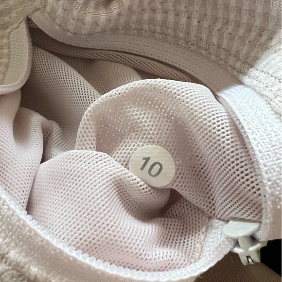 Lululemon Define Jacket Gingham Pattern - Picture 6 of 6